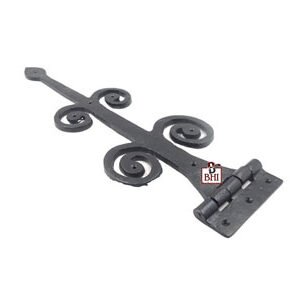Cast Iron Door Hinge Double Swirl 450mm #1645