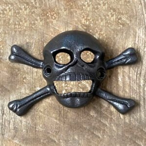 CAST IRON BOTTLE OPENER SKULL WALL MOUNTED 105mm #3283